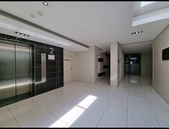 417M² OFFICE TO LET IN CENTURY CITY